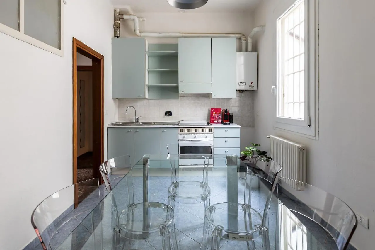 Alessandrini Apartment Alla Finestrella By Wonderful Italy Bolonya İtalya