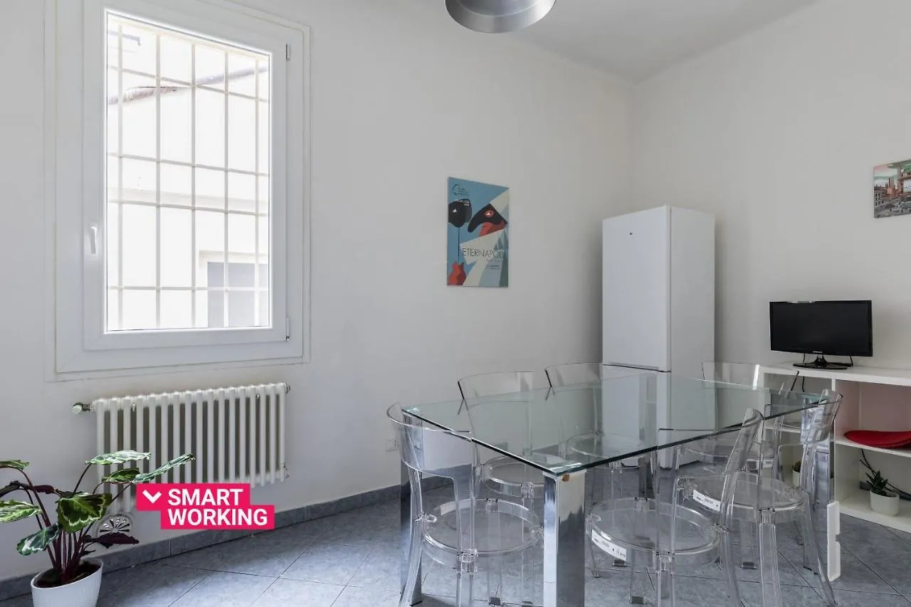 Alessandrini Apartment Alla Finestrella By Wonderful Italy Bolonya
