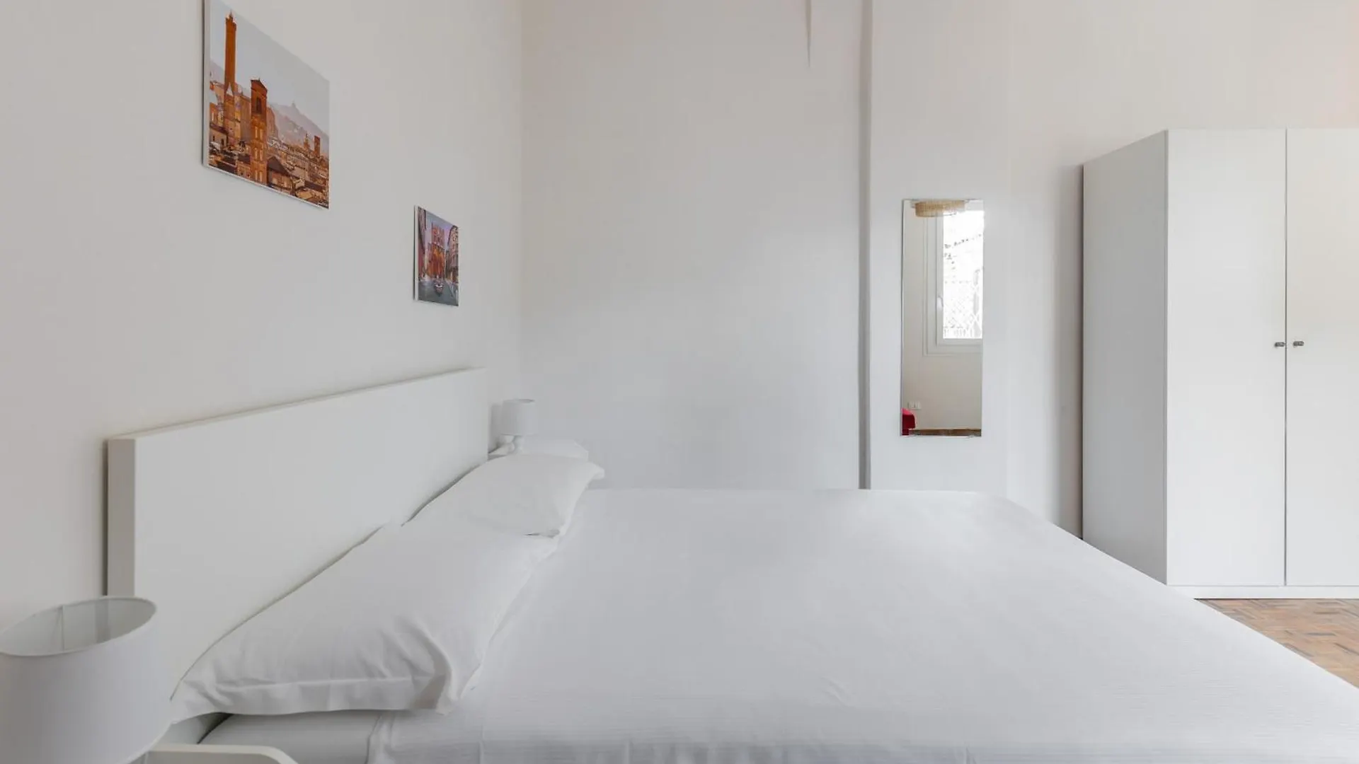Alessandrini Apartment Alla Finestrella By Wonderful Italy Bologna Italy